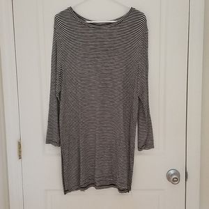 Old Navy black and white stripe tunic
